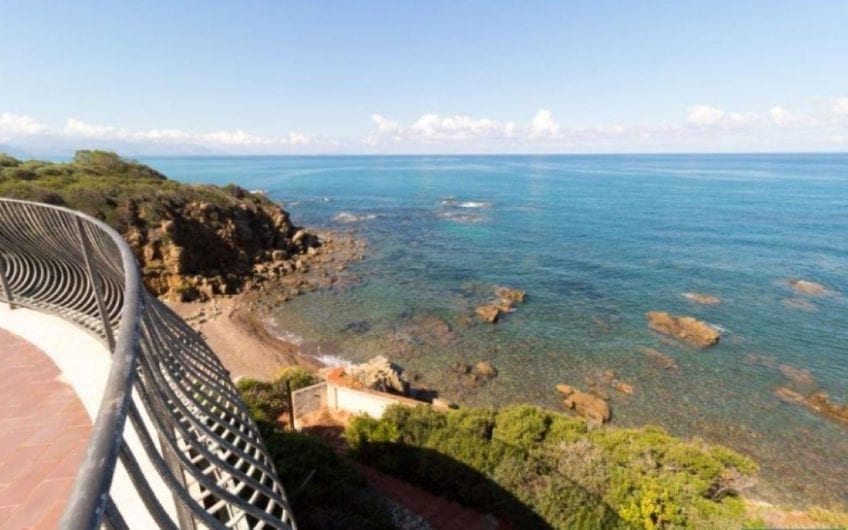 Villa on the beach | Cefalu’ | Sicily