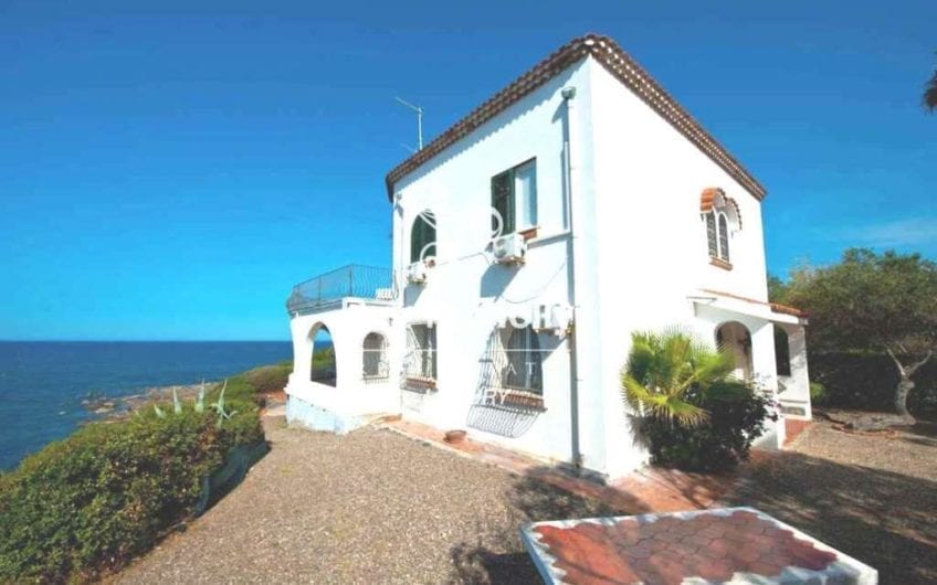 Villa on the beach | Cefalu’ | Sicily