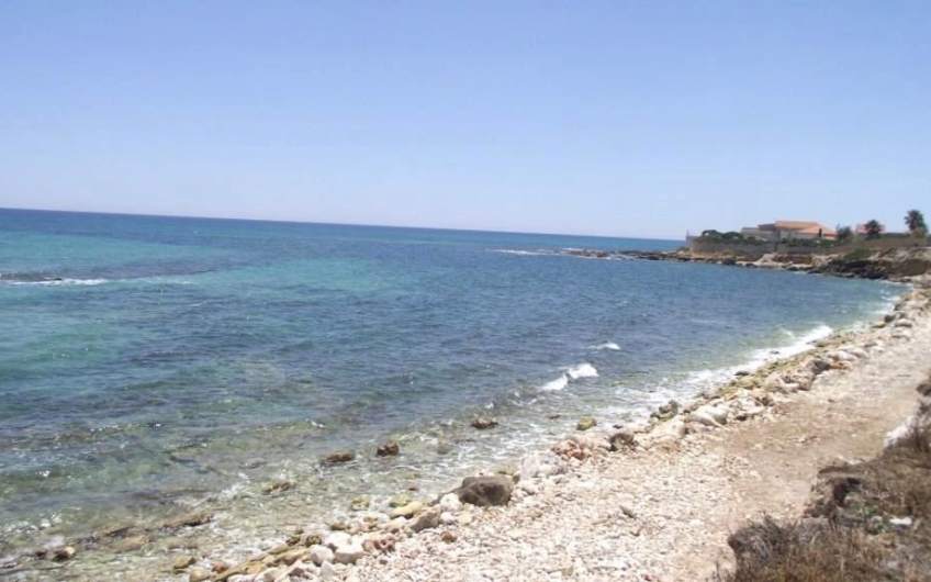 Property on the beach in Avola | Sicily