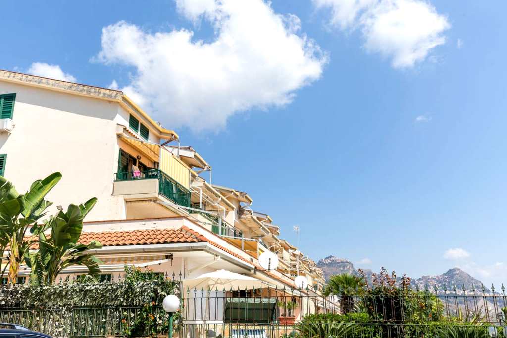 Apartments Miramar Kotor - Giardini naxos sicily apartments